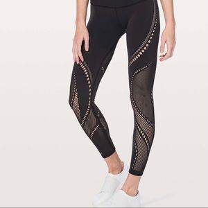 Lululemon reveal leggings.